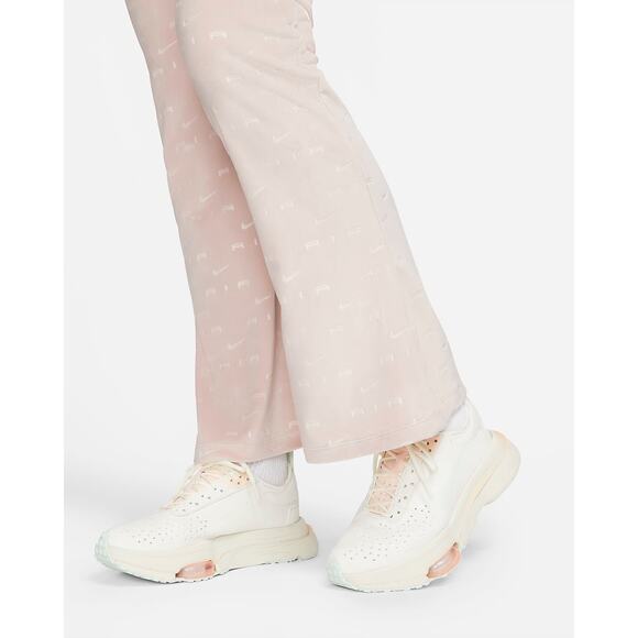 NWT Nike Air Women's Pink Velour Swoosh Logo Slim Fit Mid-Rise Pants. Size 1X. - Picture 3 of 11